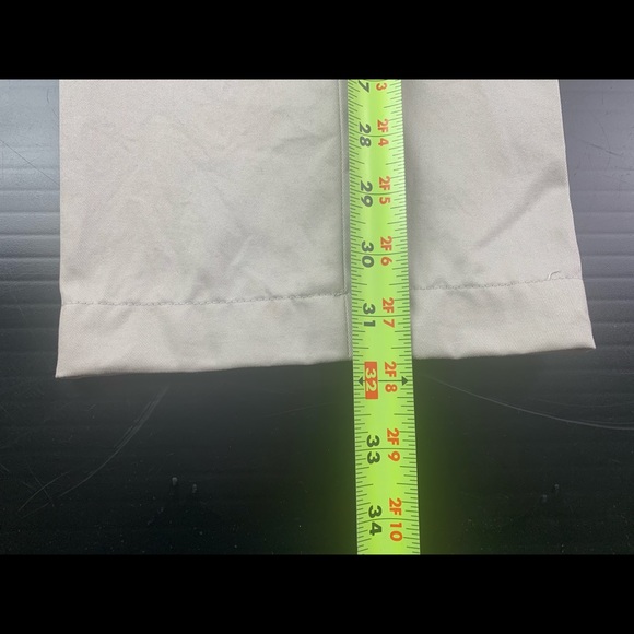 BROOKS BROTHERS Clark Mens Light Weight Advance Chino Pants Size 32x32 Beige - Picture 6 of 6